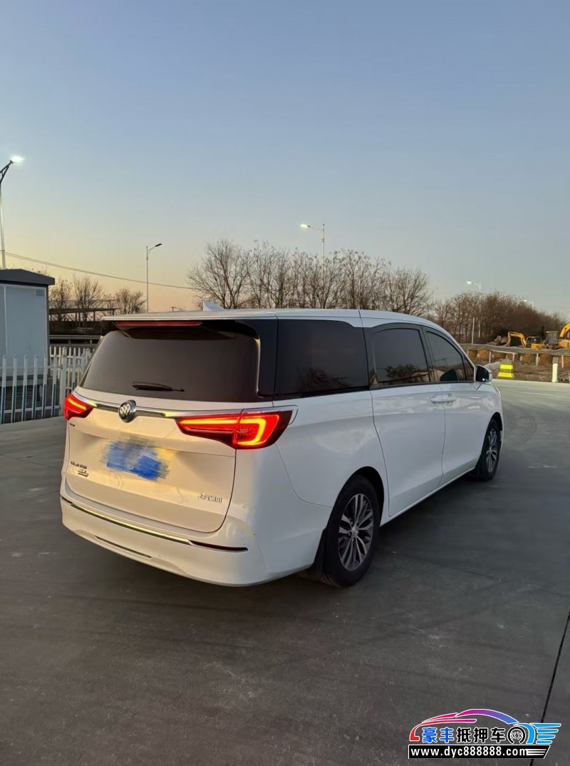 21年别克GL8轿车抵押车出售