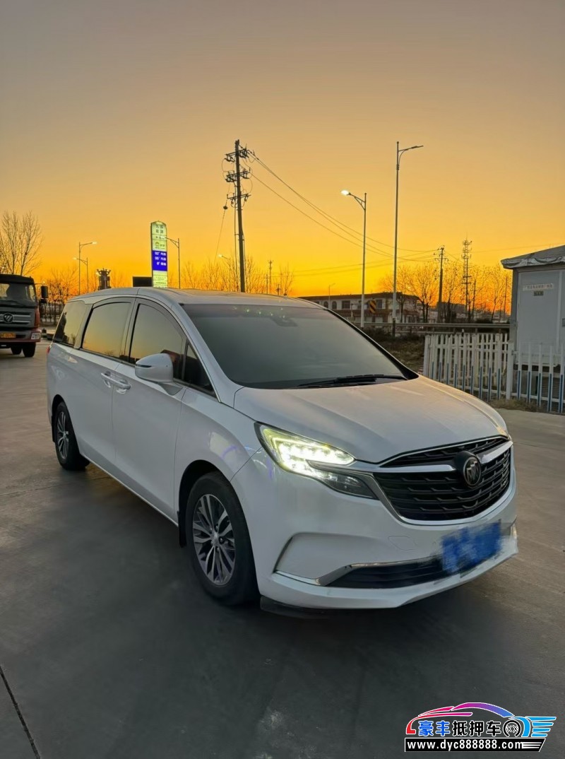 21年别克GL8轿车抵押车出售