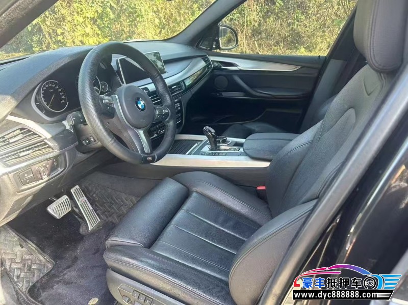 17年宝马X5轿车抵押车出售