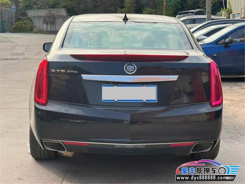15年凯迪拉克XTS轿车抵押车出售
