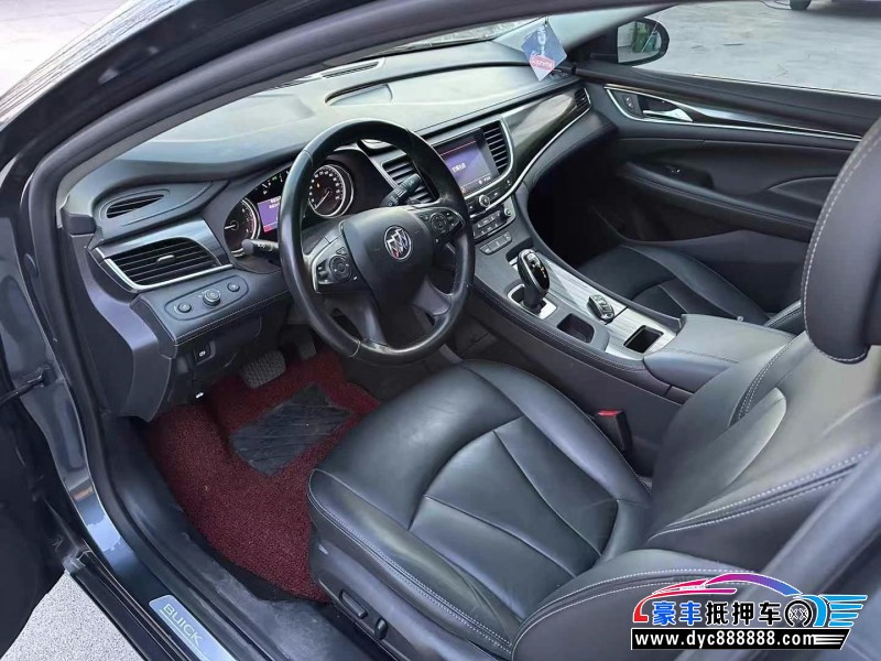 20年别克君越轿车抵押车出售