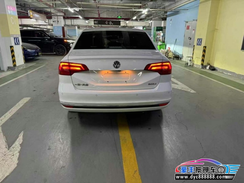 20年大众宝来轿车抵押车出售