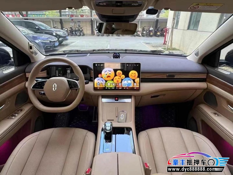 24年华为问界轿车抵押车出售