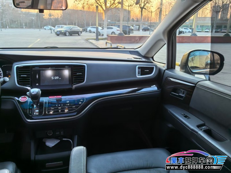 18年本田奥德赛SUV抵押车出售