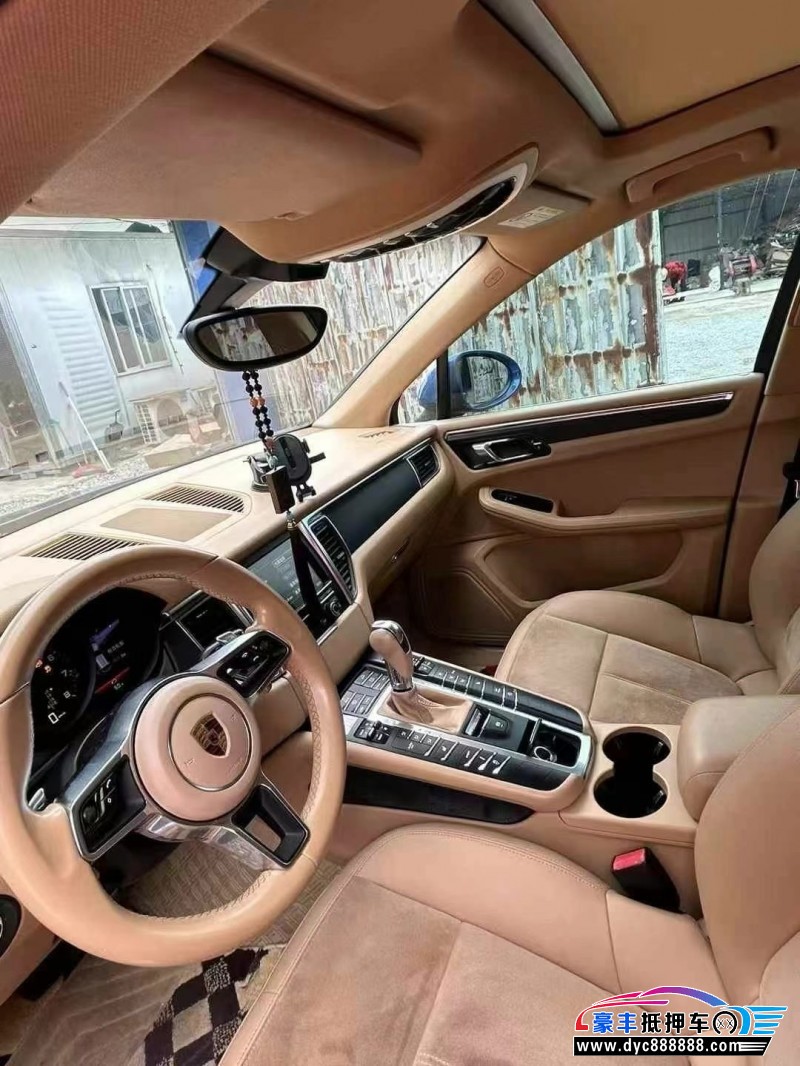 16年保时捷Macan迈凯轿车抵押车出售