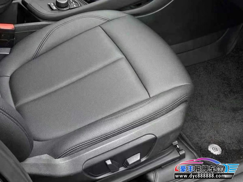 19年宝马X1轿车抵押车出售