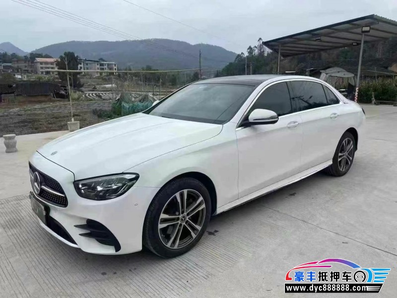22年奔驰E轿车抵押车出售