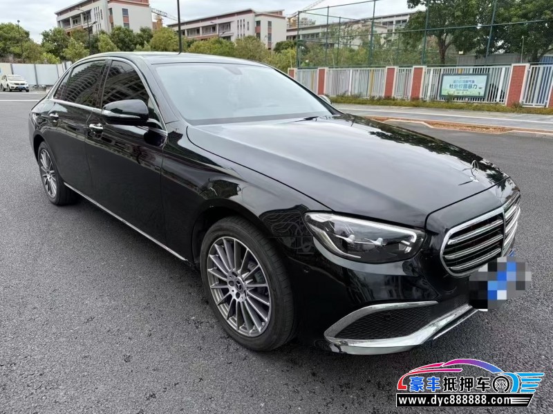 22年奔驰E轿车抵押车出售