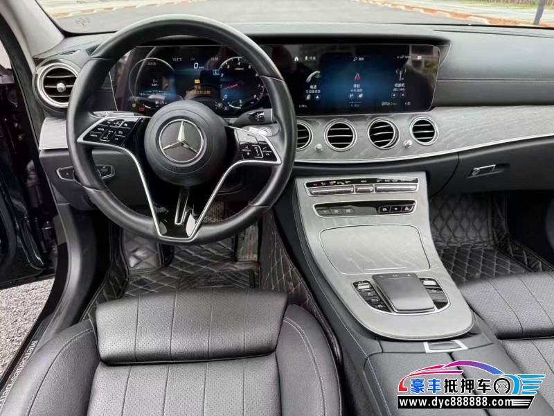 22年奔驰E轿车抵押车出售