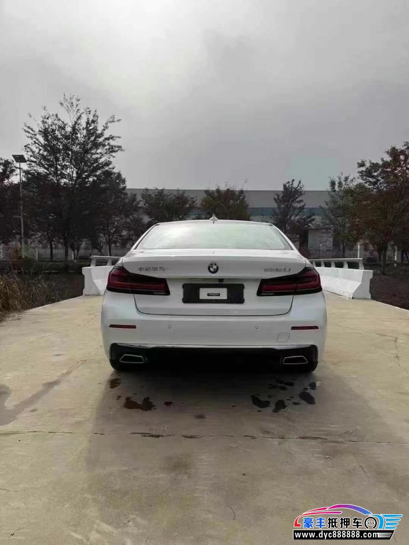 21年宝马5系轿车抵押车出售