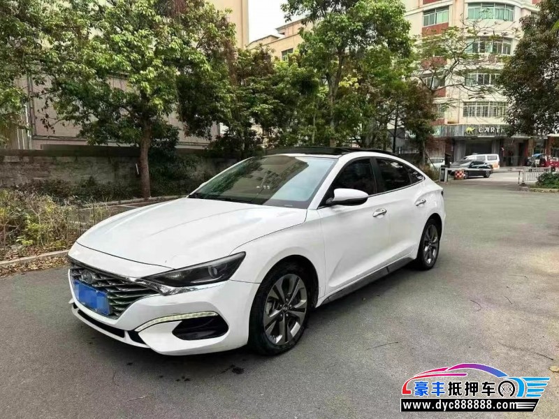 19年现代菲斯塔轿车抵押车出售