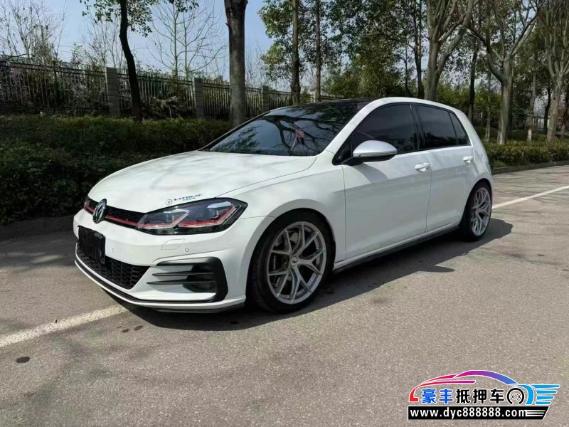 18年大众高尔夫轿车抵押车出售