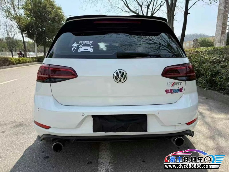 18年大众高尔夫轿车抵押车出售