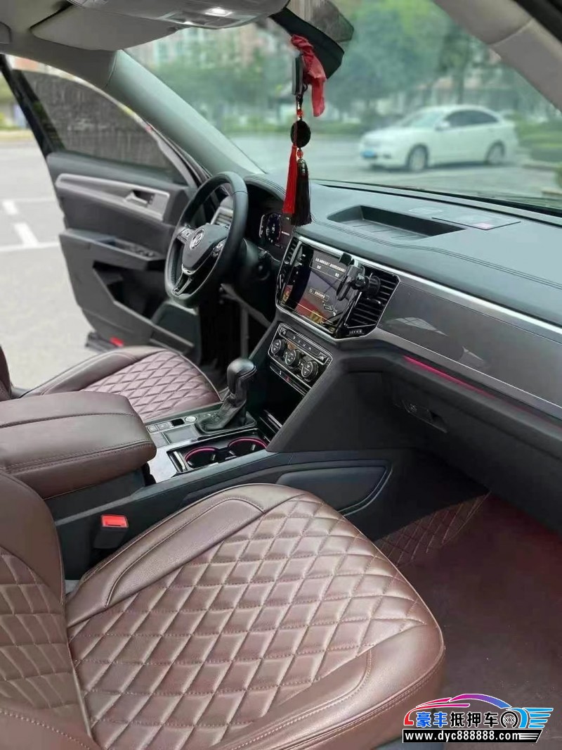 21年大众途昂轿车抵押车出售