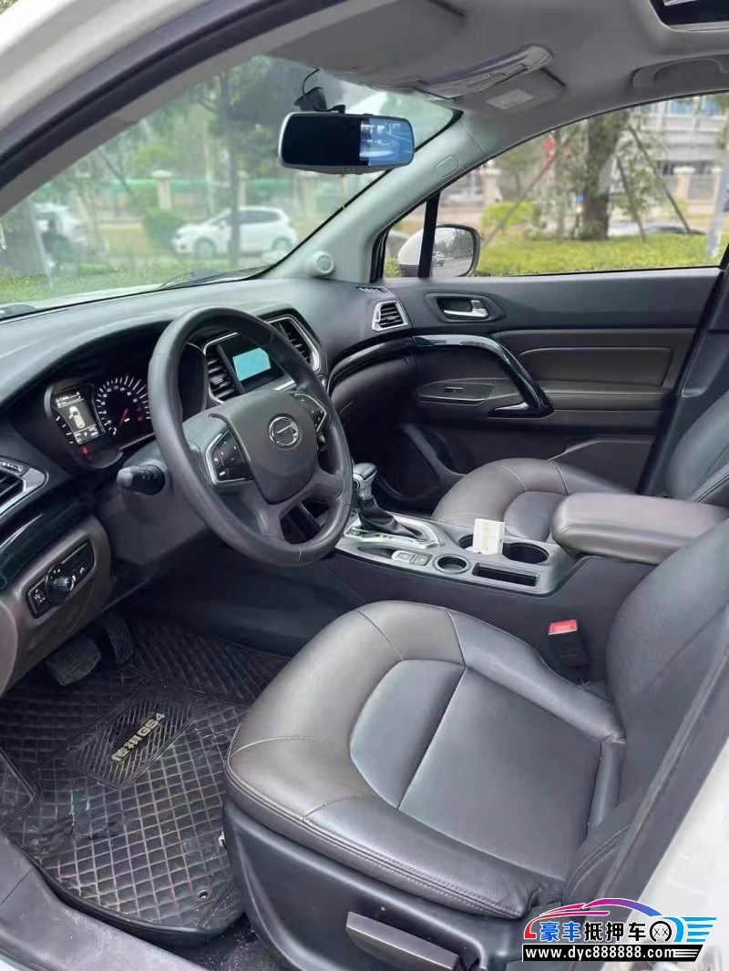 16年传祺GS4轿车抵押车出售