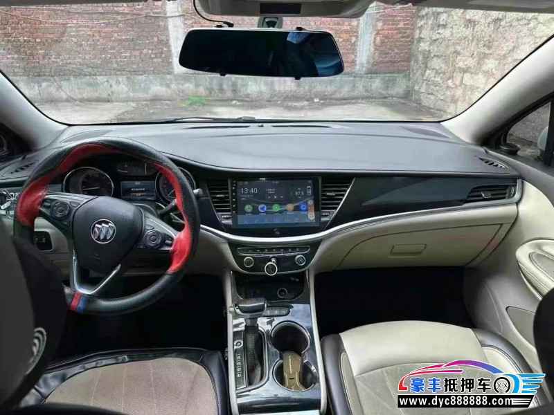 17年别克威朗轿车抵押车出售