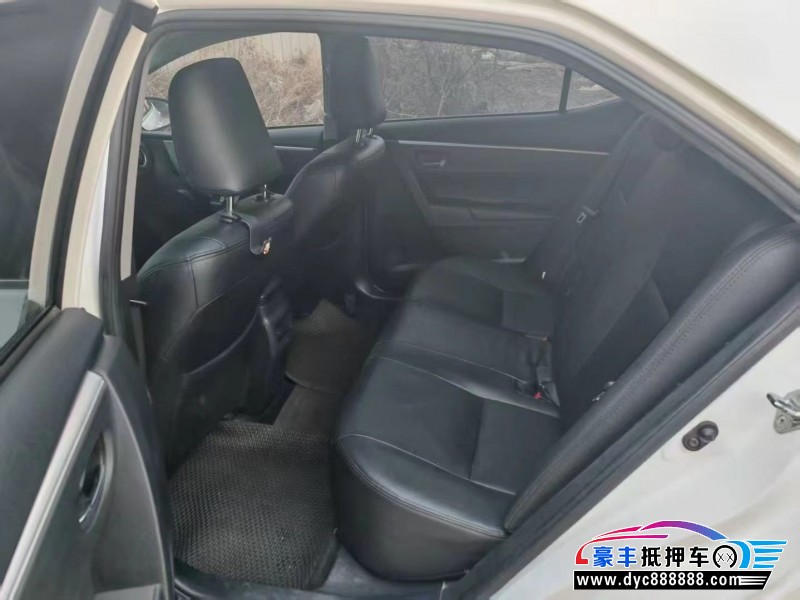 17年丰田卡罗拉轿车抵押车出售