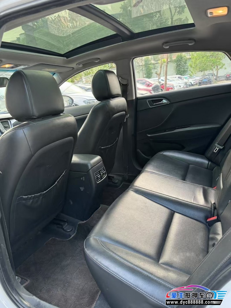 16年现代名图轿车抵押车出售