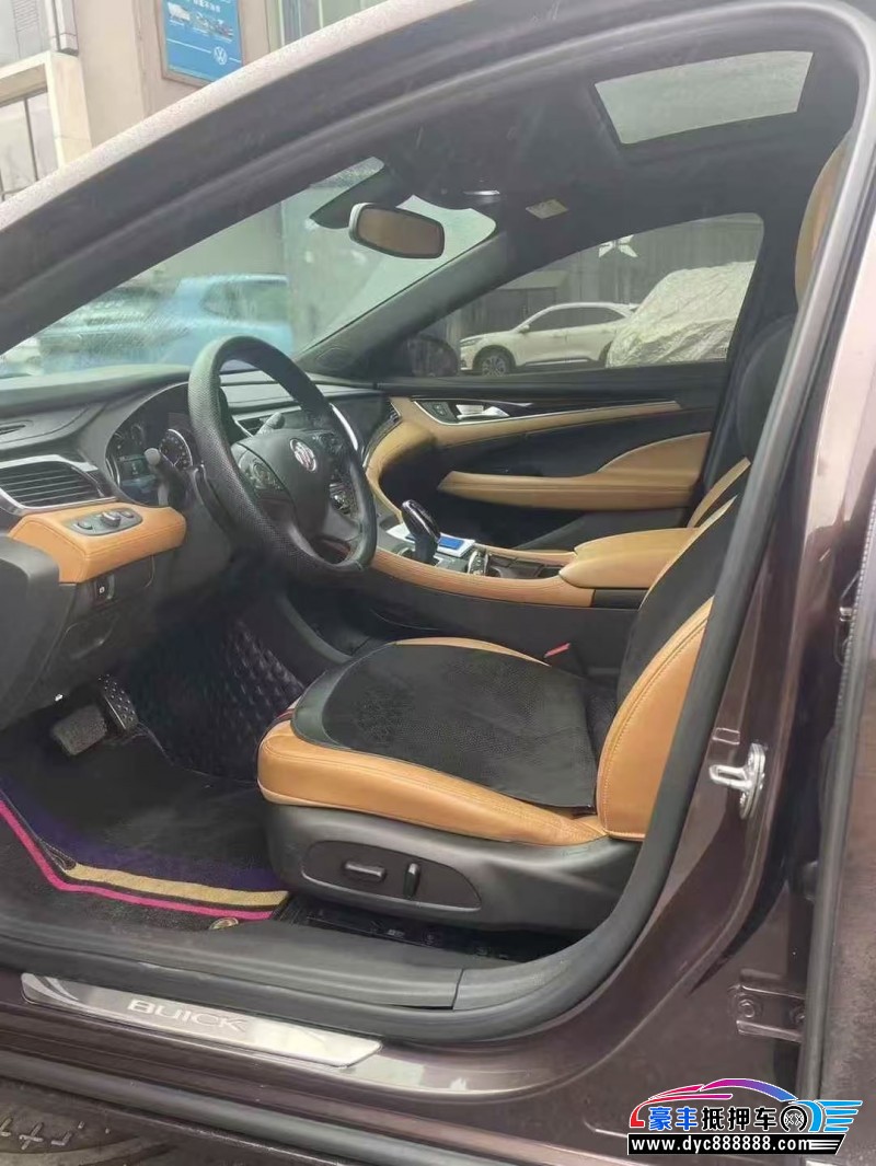 17年别克君越轿车抵押车出售