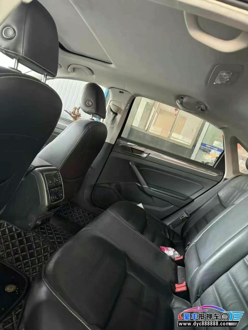 17年大众帕萨特轿车抵押车出售