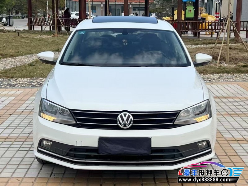 17年大众速腾轿车抵押车出售