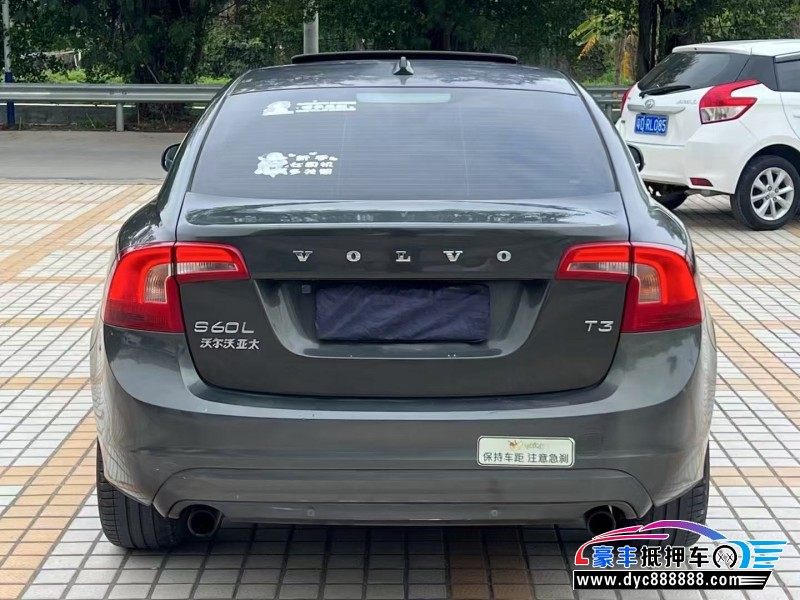 18年沃尔沃S60L轿车抵押车出售