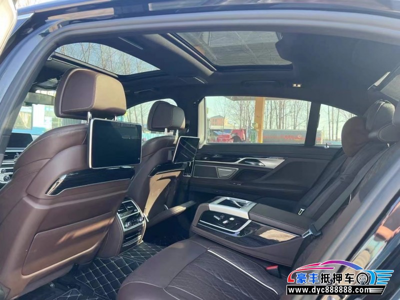 19年宝马7系轿车抵押车出售