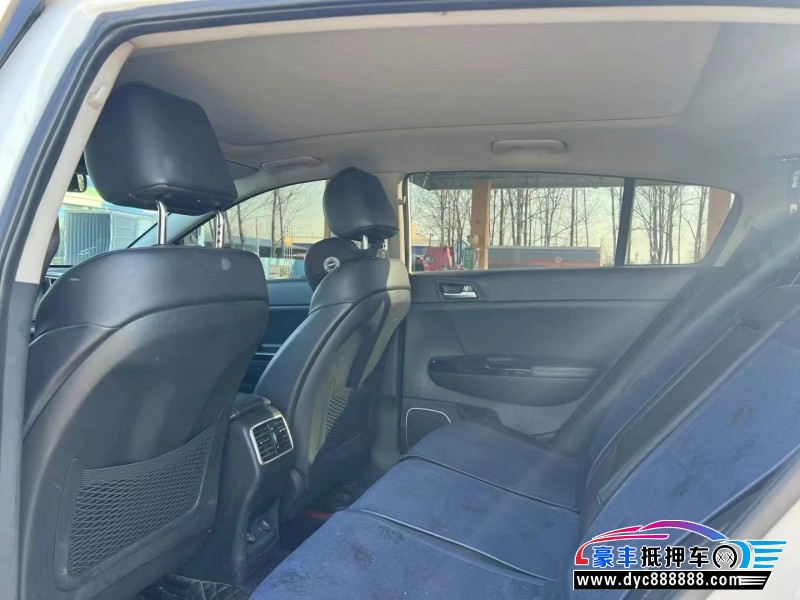 17年起亚KX5轿车抵押车出售