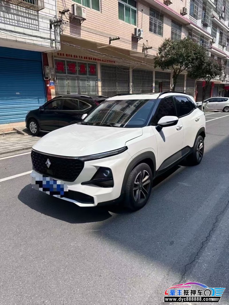 21年宝骏RS3轿车抵押车出售