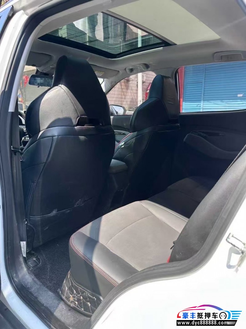 21年宝骏RS3轿车抵押车出售