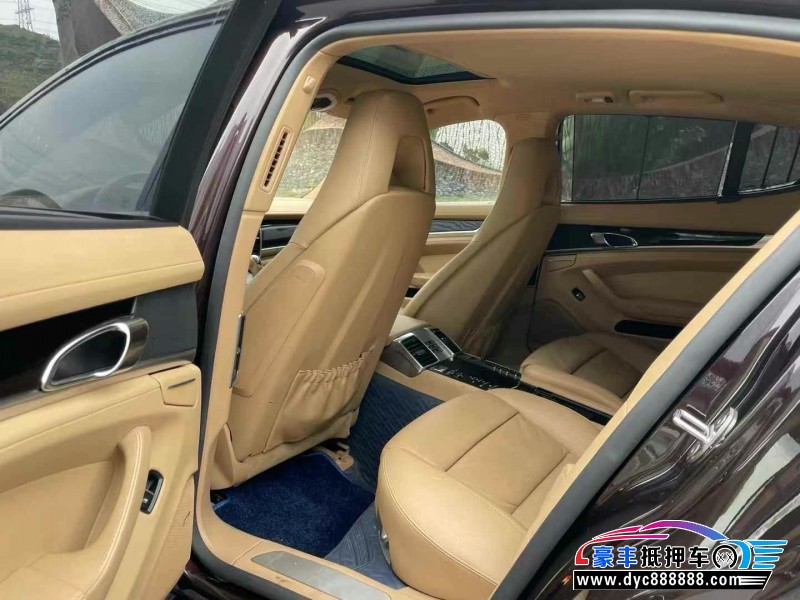 16年保时捷帕纳梅拉轿车抵押车出售