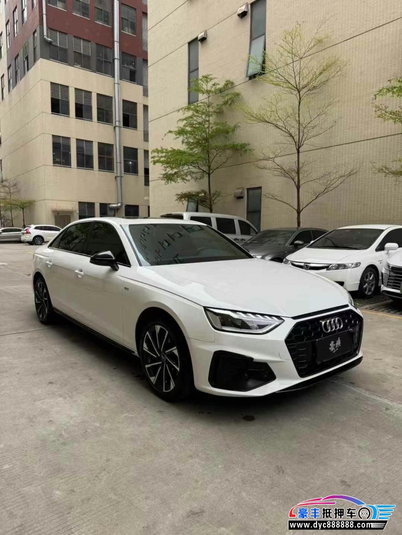 23年奥迪A4L轿车抵押车出售