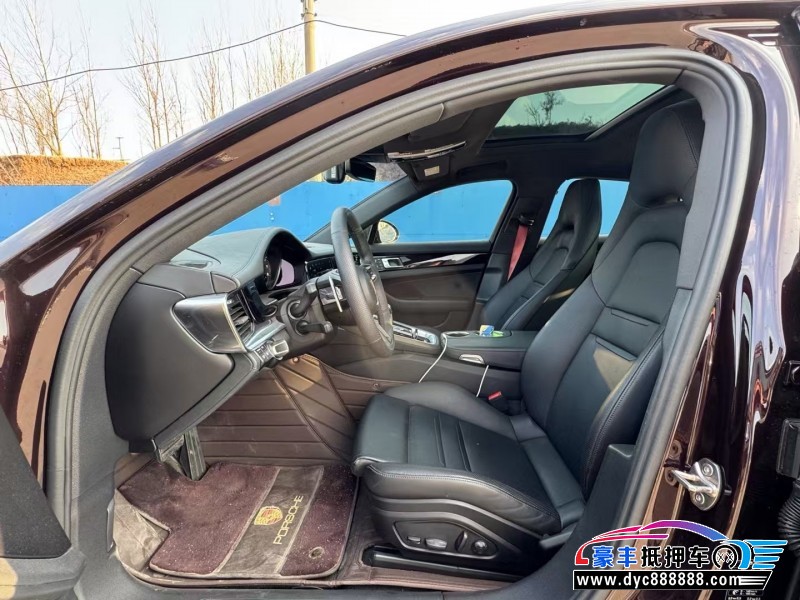 23年保时捷帕纳梅拉轿车抵押车出售