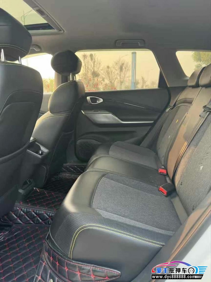 20年宝骏RC5轿车抵押车出售