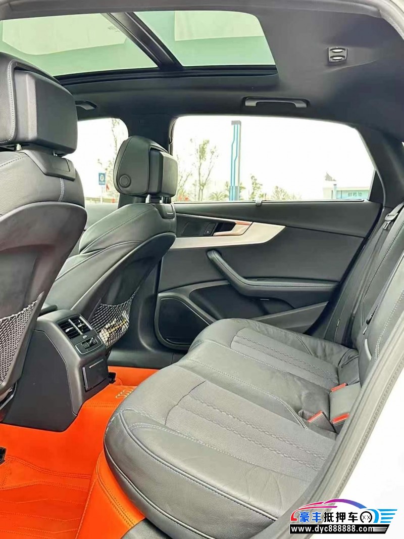 20年奥迪A4L轿车抵押车出售