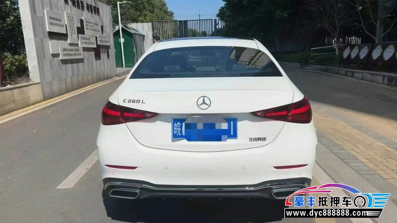 24年奔驰C轿车抵押车出售