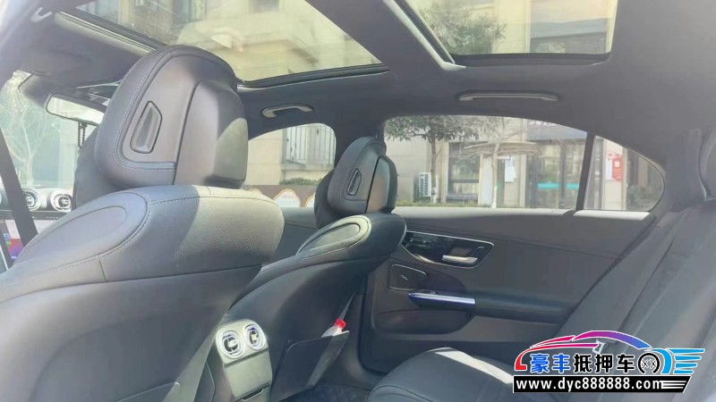 24年奔驰C轿车抵押车出售