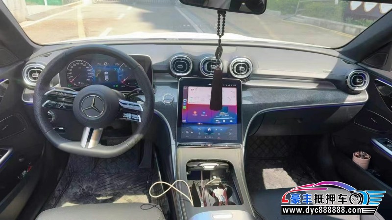 24年奔驰C轿车抵押车出售