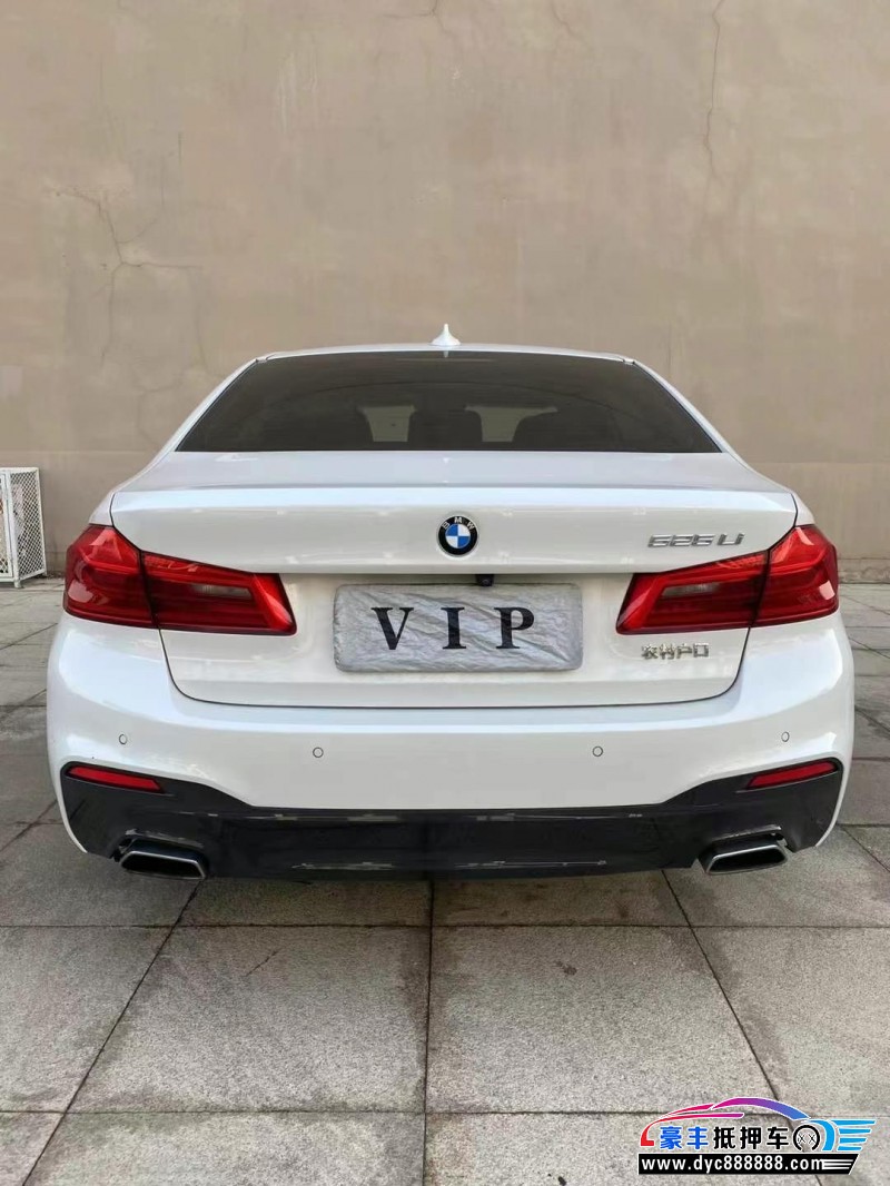 19年宝马5系轿车抵押车出售