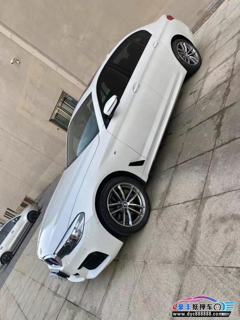 19年宝马5系轿车抵押车出售