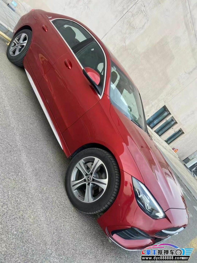 22年奔驰C轿车抵押车出售