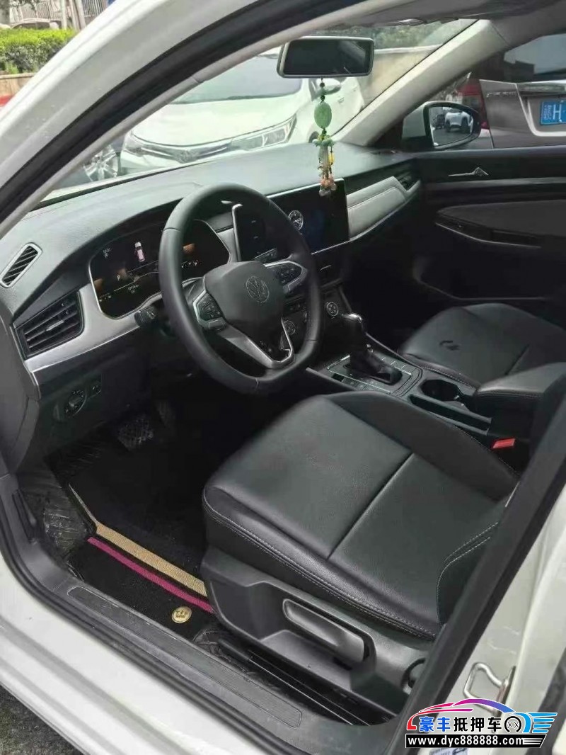 22年大众宝来轿车抵押车出售