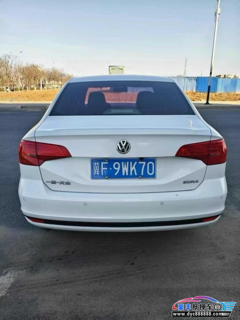 18年大众宝来轿车抵押车出售