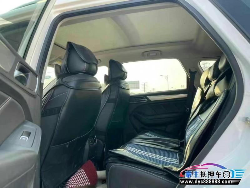 19年荣威RX5轿车抵押车出售