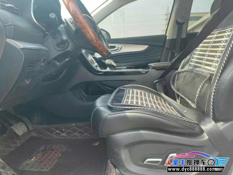 21年荣威RX5轿车抵押车出售