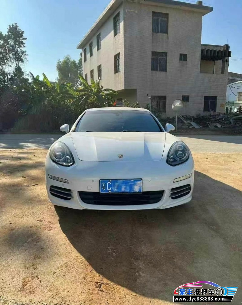 15年保时捷帕纳梅拉轿车抵押车出售