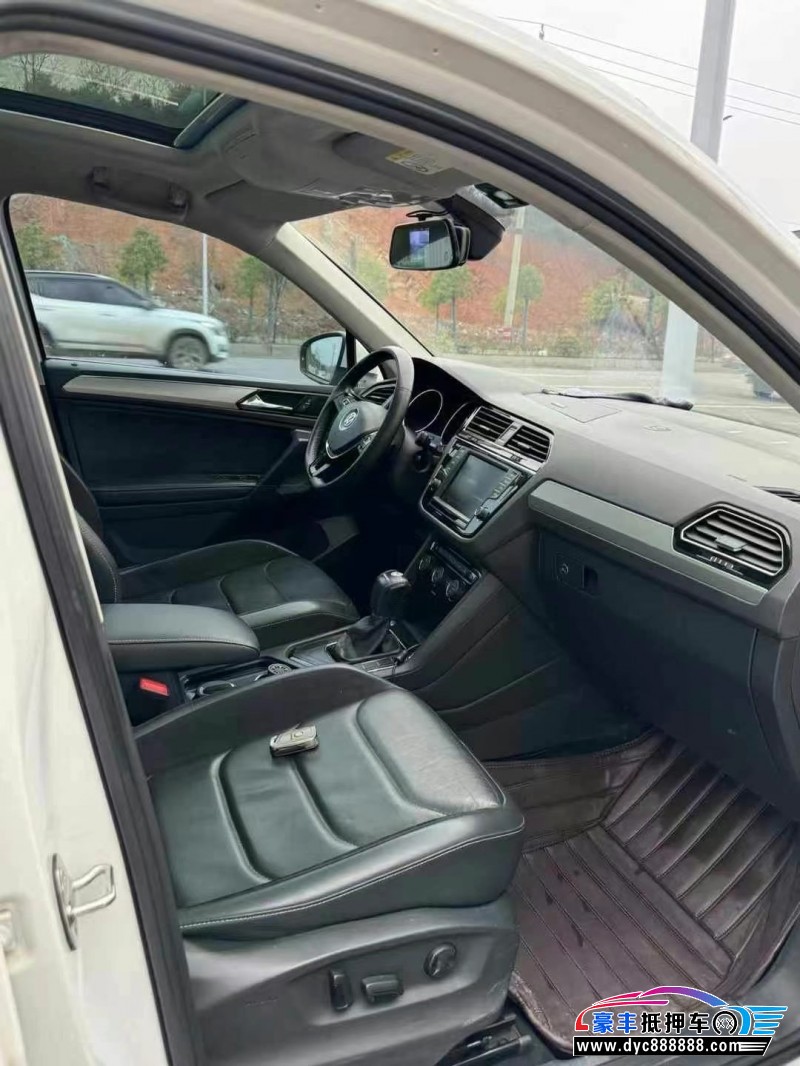 18年大众途观轿车抵押车出售