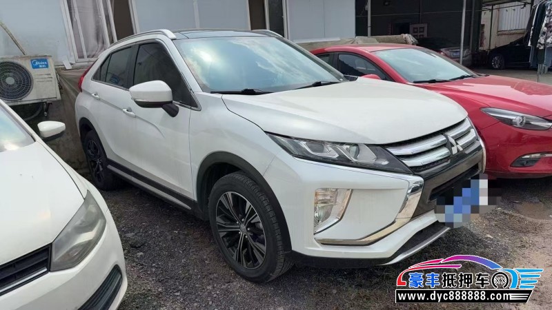 22年三菱奕歌轿车抵押车出售