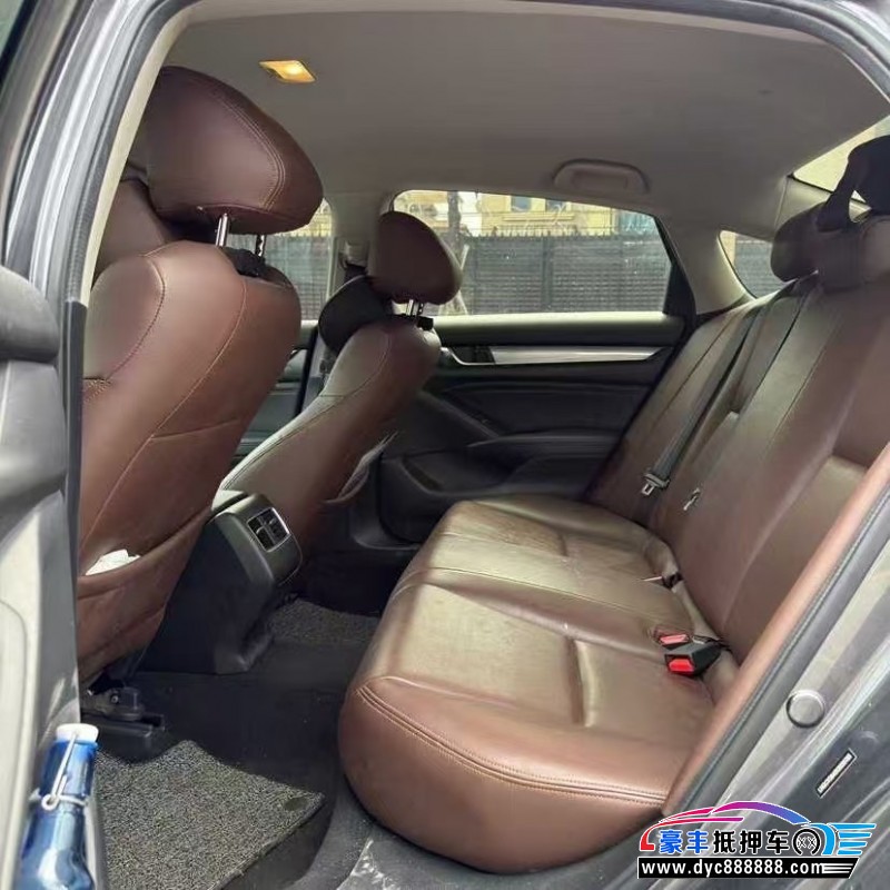 19年本田雅阁轿车抵押车出售