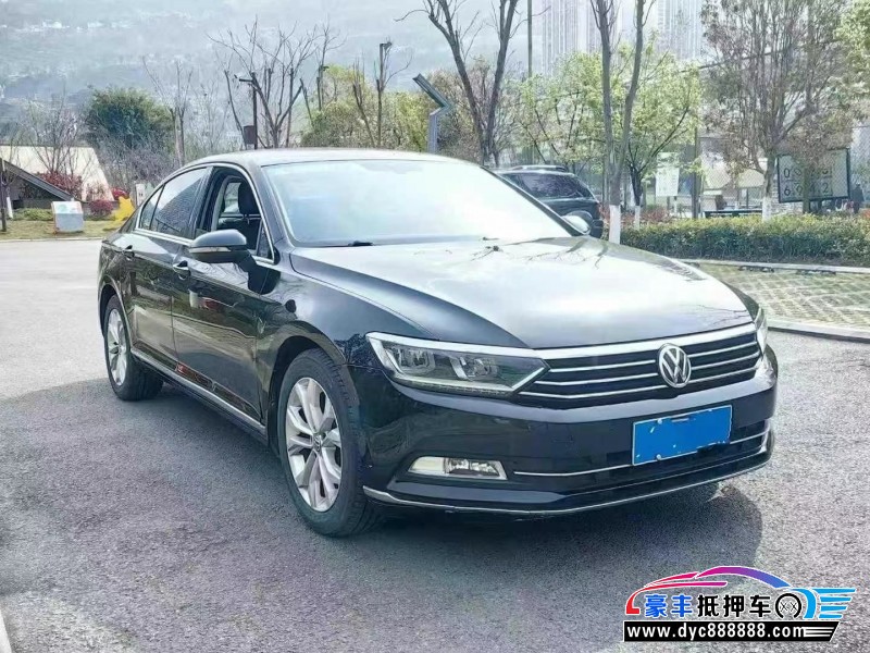 18年大众迈腾轿车抵押车出售